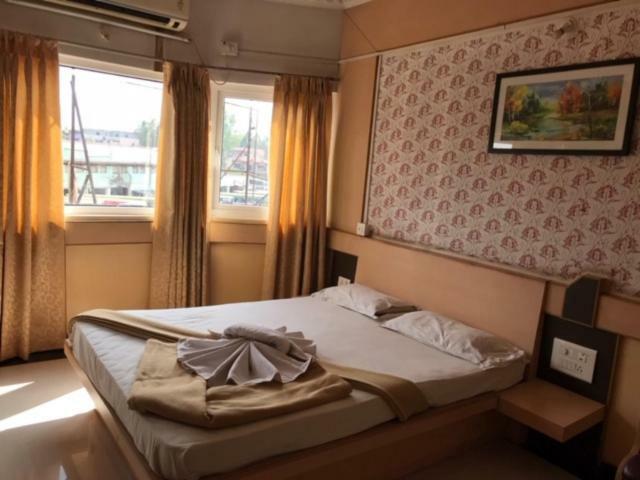 Bharati Lodge Hubli Kültér fotó