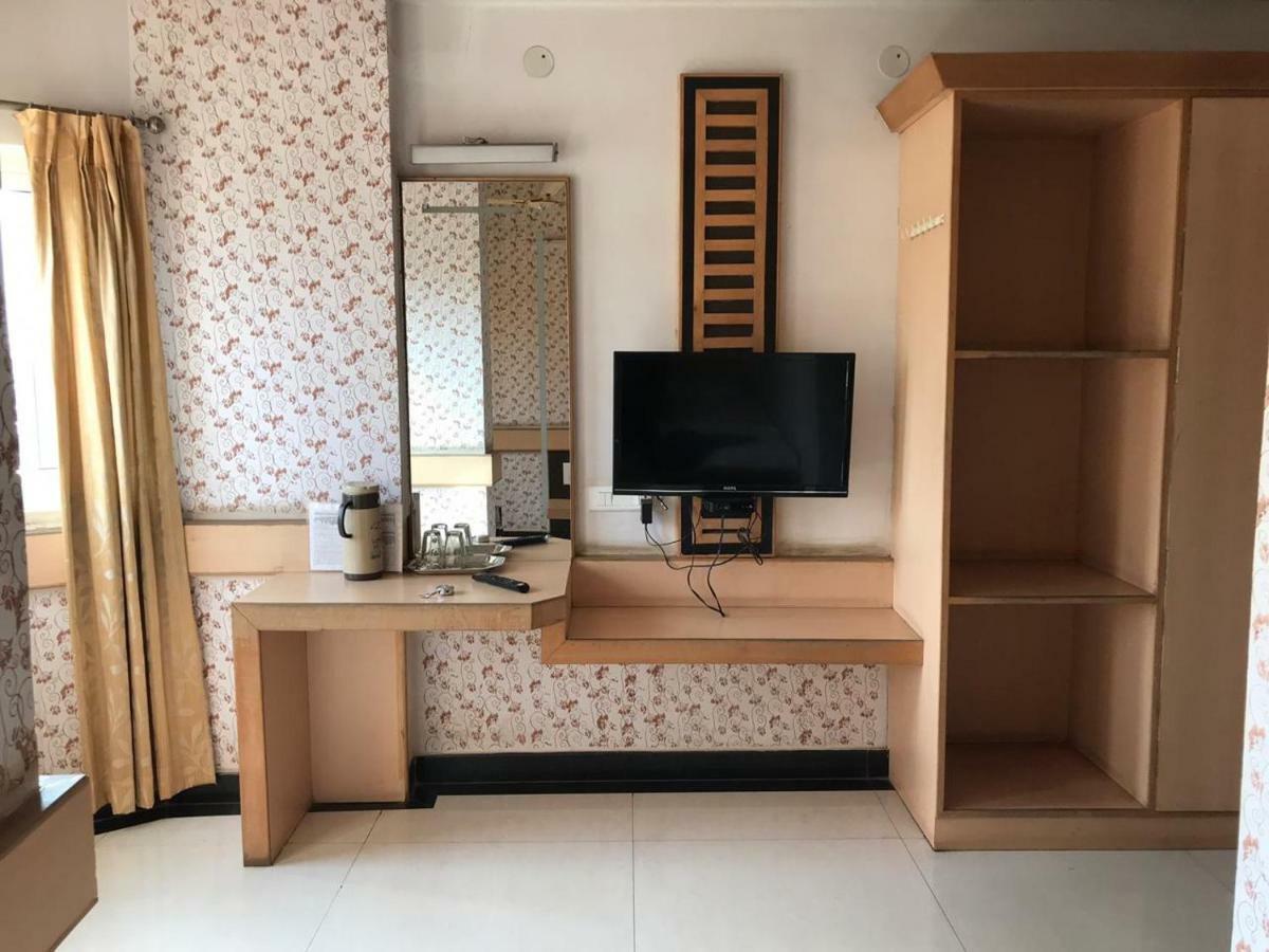 Bharati Lodge Hubli Kültér fotó